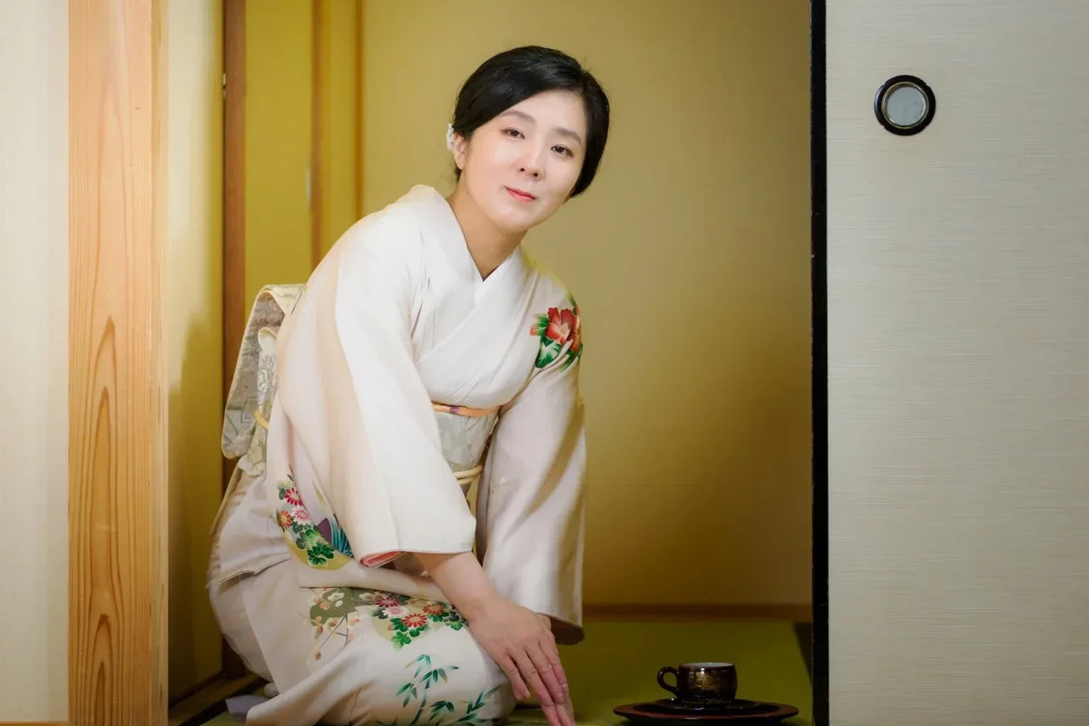Kimono woman in Japanese tea ceremony room